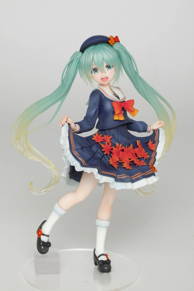 Hatsune Miku Four Seasons Figure Series: Autumn