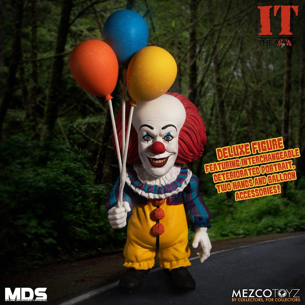 MEZCO DESIGNER SERIES IT (1990): Pennywise Deluxe Version