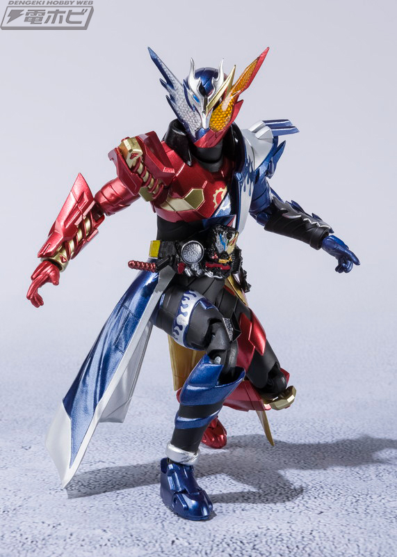 SHFiguarts Kamen Rider Build Close Build Form