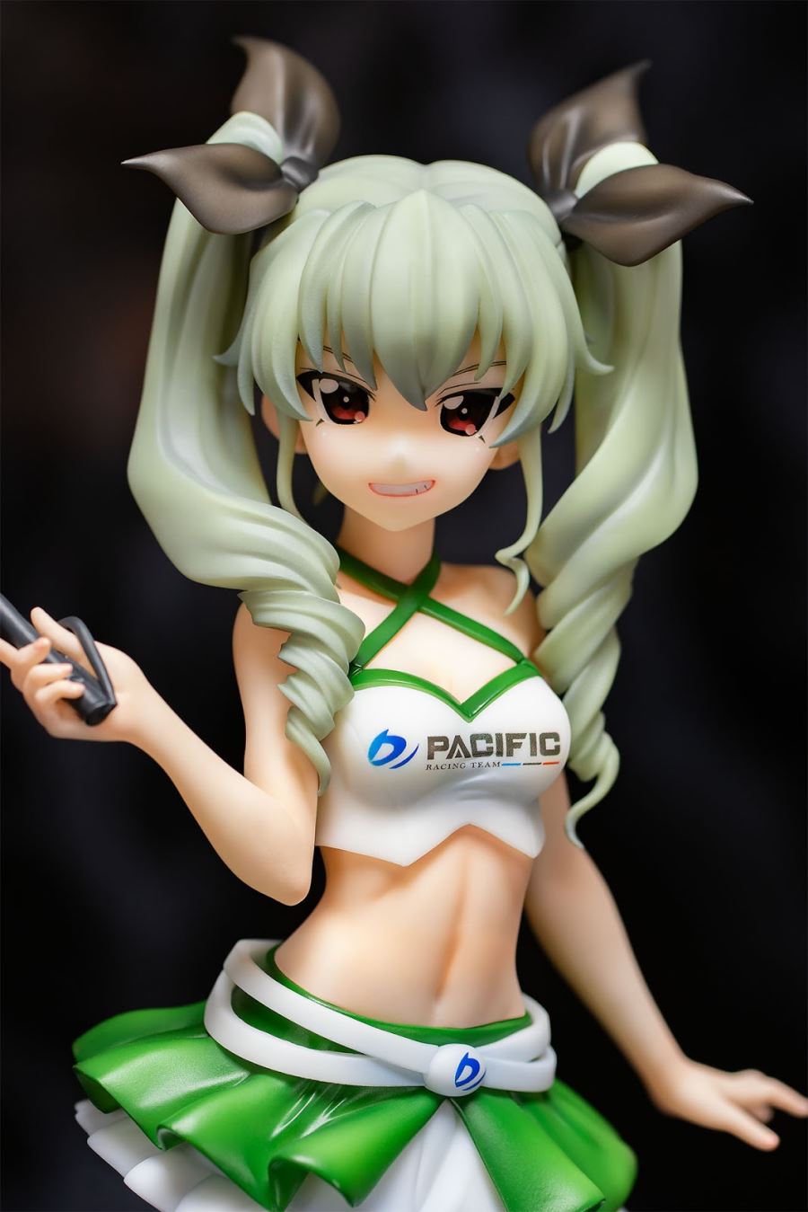 Girls und Panzer x PACIFIC - Anchovy -Race Queen ver.- Resized Edition 1/5