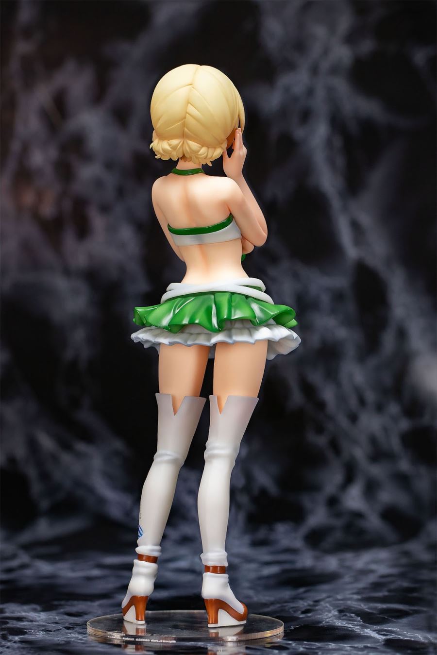 Girls und Panzer x PACIFIC - Darjeeling -Race Queen ver.- Resized Edition 1/5 