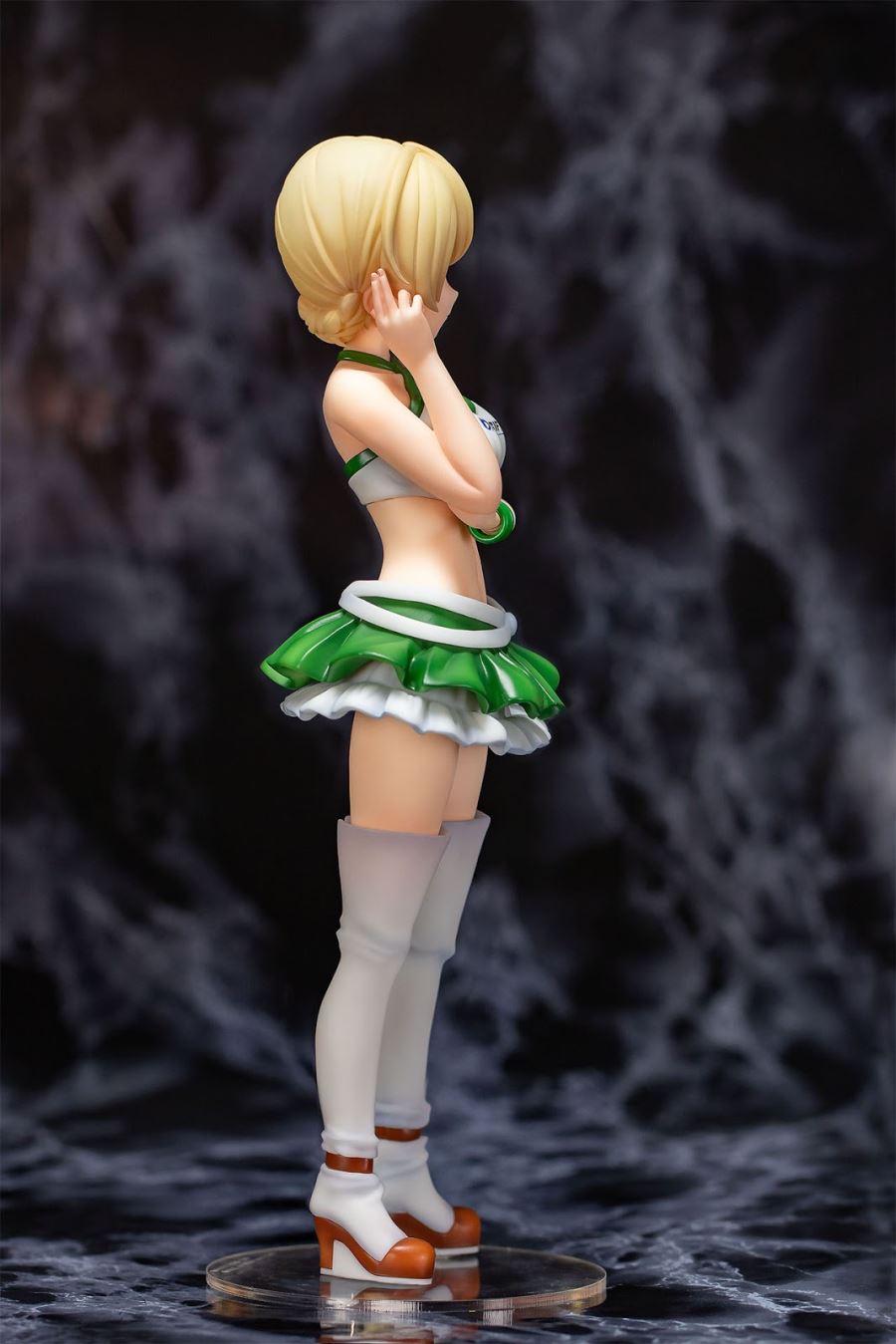 Girls und Panzer x PACIFIC - Darjeeling -Race Queen ver.- Resized Edition 1/5 