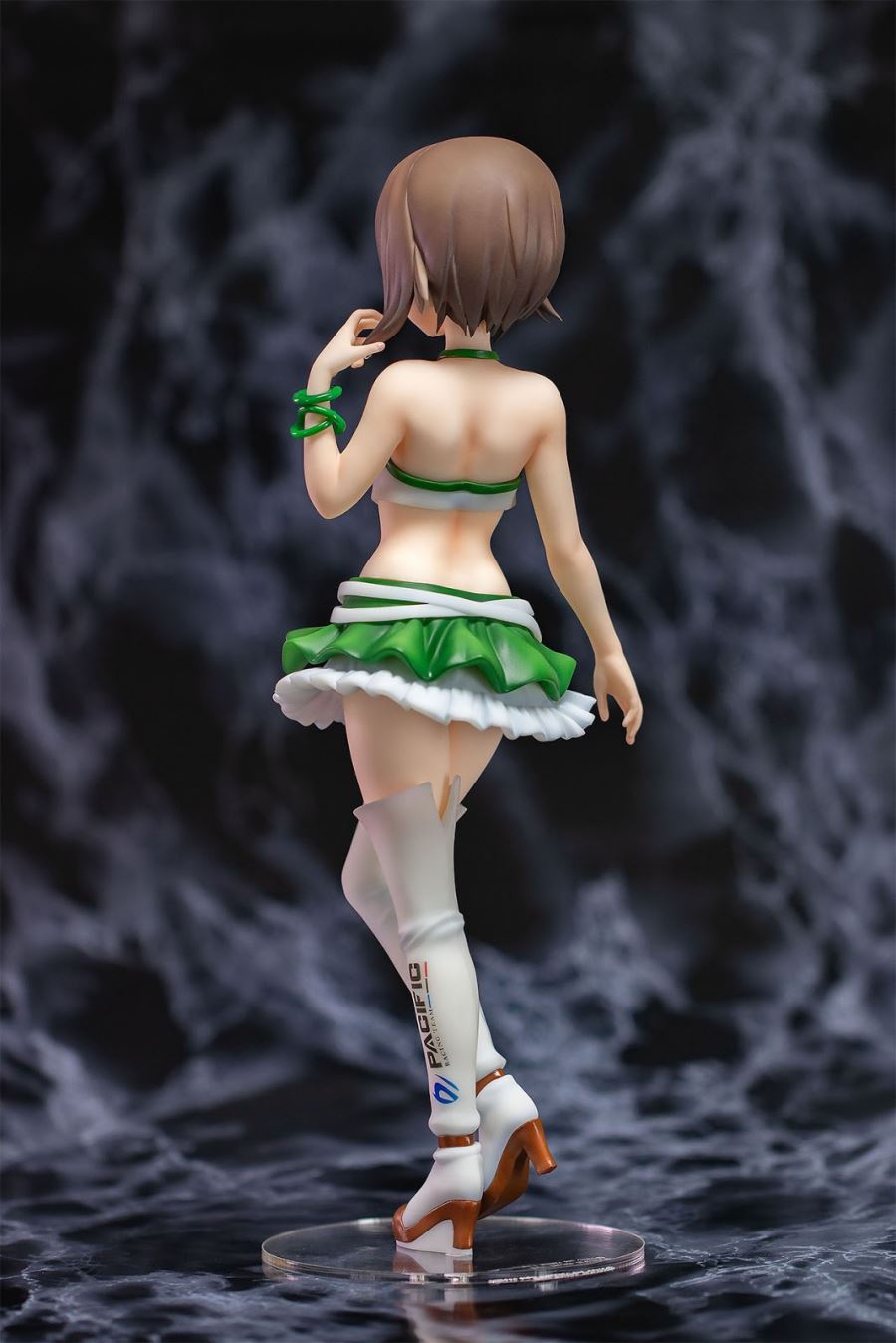 Girls und Panzer x PACIFIC - Maho Nishizumi -Race Queen ver.- Resized Edition 1/5