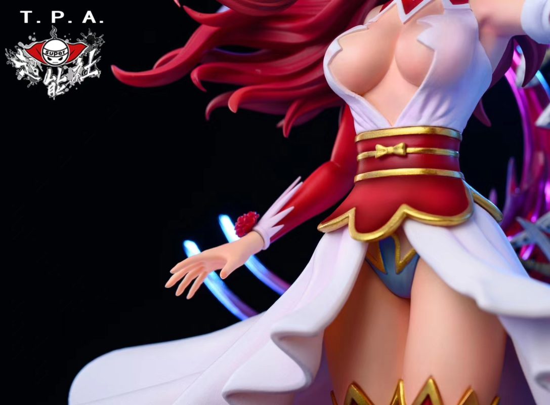 Erza Scarlet