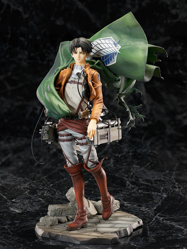 Attack on Titan Levi 1/7