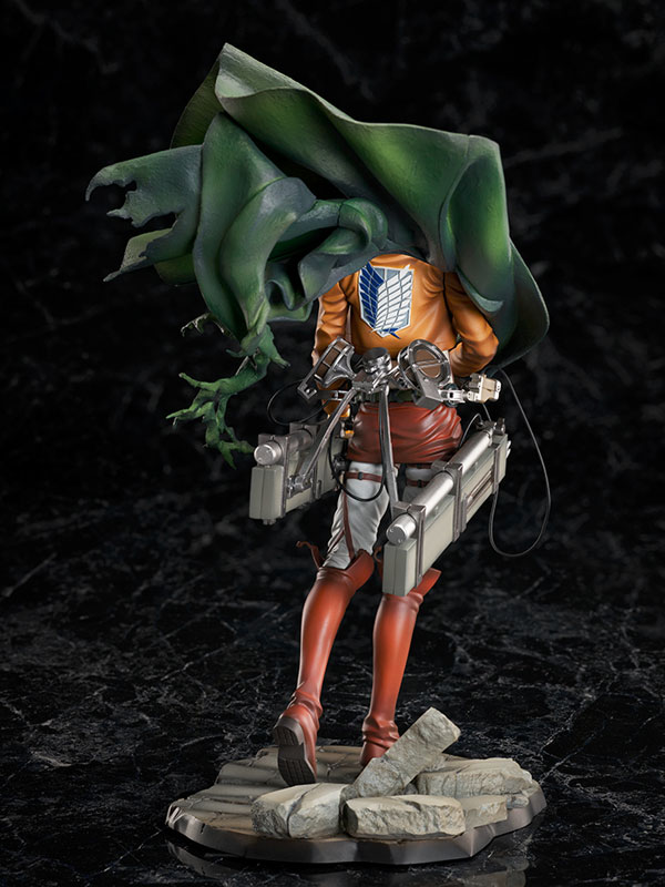 Attack on Titan Levi 1/7