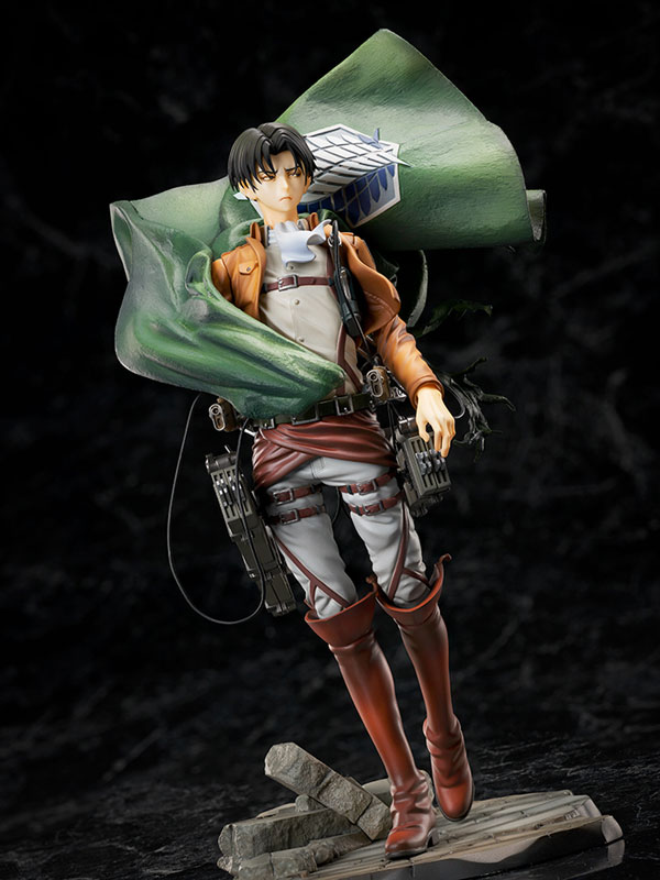 Attack on Titan Levi 1/7
