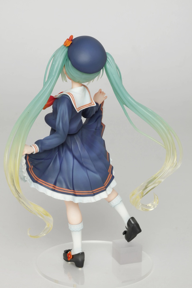 Hatsune Miku Four Seasons Figure Series: Autumn