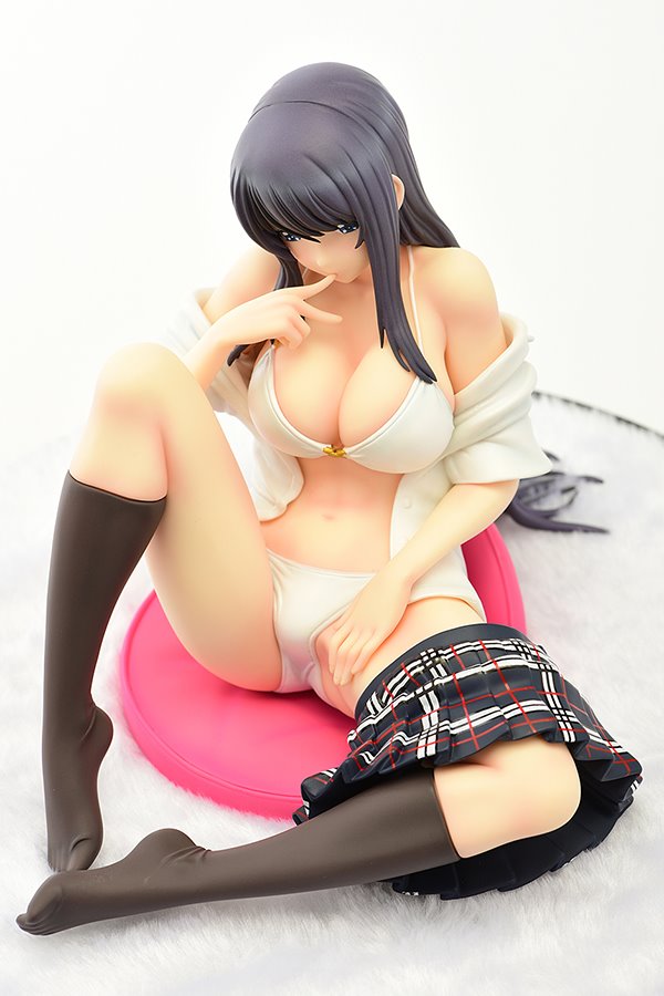 Hina Nanami EditionⅡ: Namaiki! Cover Girl designed by Warabino Matsuri 1/5