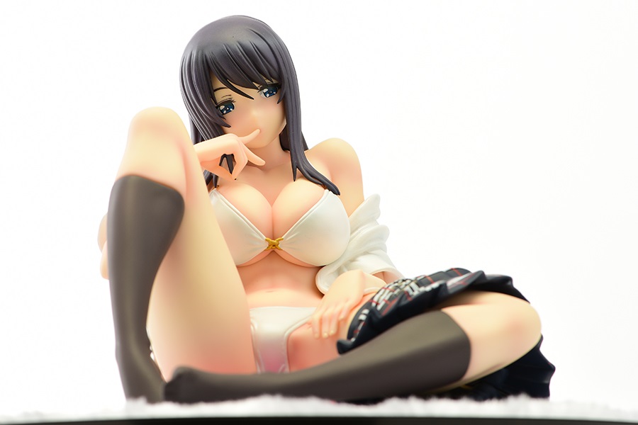 Hina Nanami EditionⅡ: Namaiki! Cover Girl designed by Warabino Matsuri 1/5