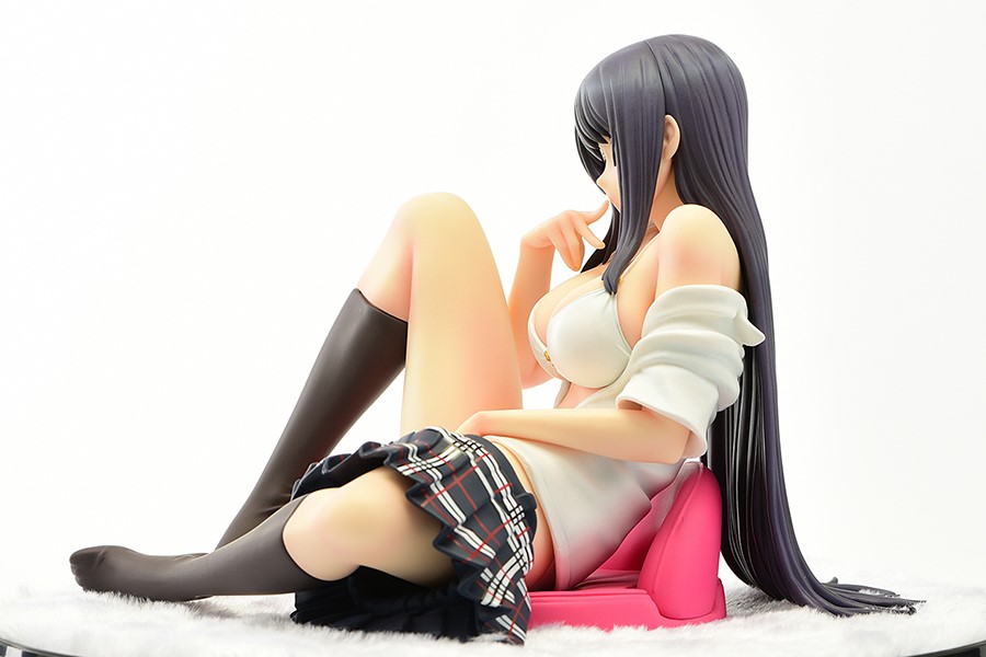 Hina Nanami EditionⅡ: Namaiki! Cover Girl designed by Warabino Matsuri 1/5