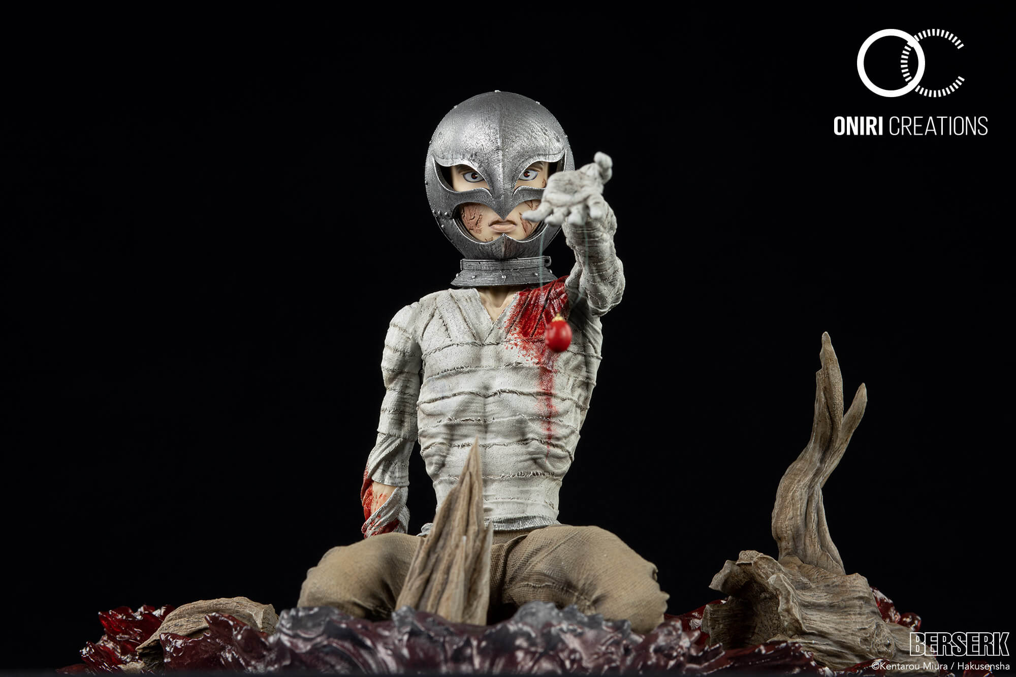 GRIFFITH – THE FALLEN HAWK 1/6 STATUE