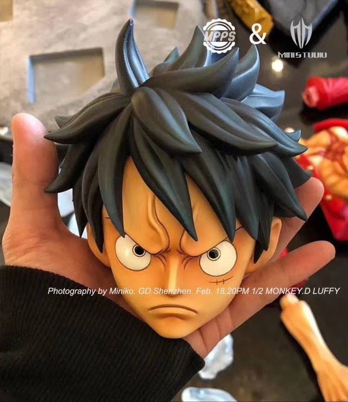 Monkey D. Luffy (second Sauron)