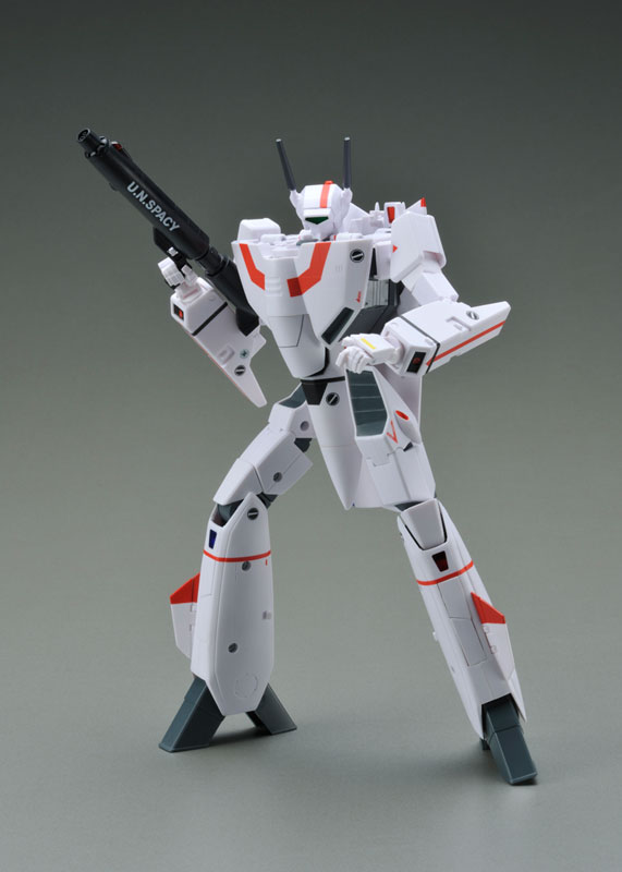 The Super Dimension Fortress Macross 1/60 Complete Transformation VF-1J Armored Valkyrie Hikaru Ichijyou TYPE
