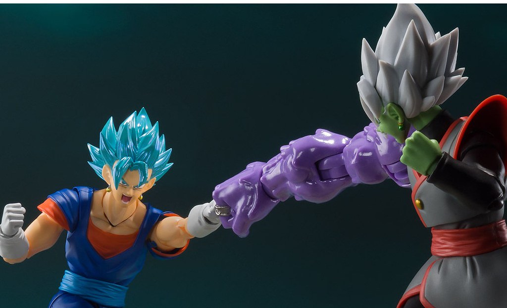 S.H.Figuarts Super Saiyan Vegito