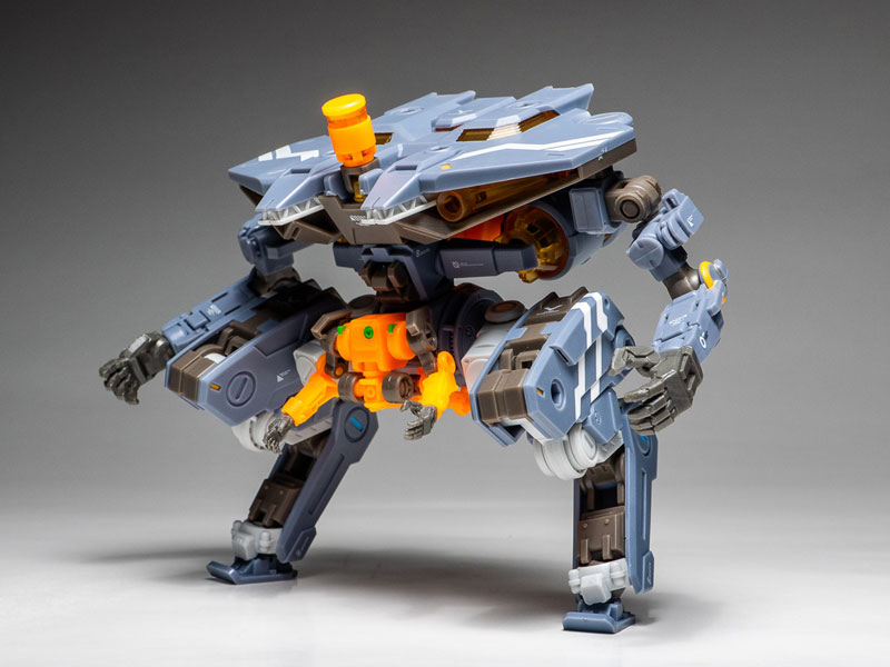 RB-05 CARBE (Universal Color Ver) Action Figure