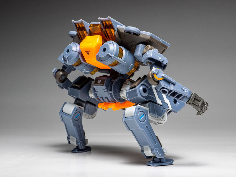 RB-05 CARBE (Universal Color Ver) Action Figure