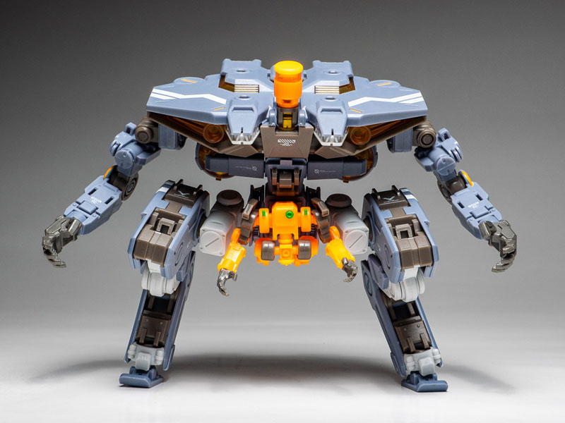 RB-05 CARBE (Universal Color Ver) Action Figure