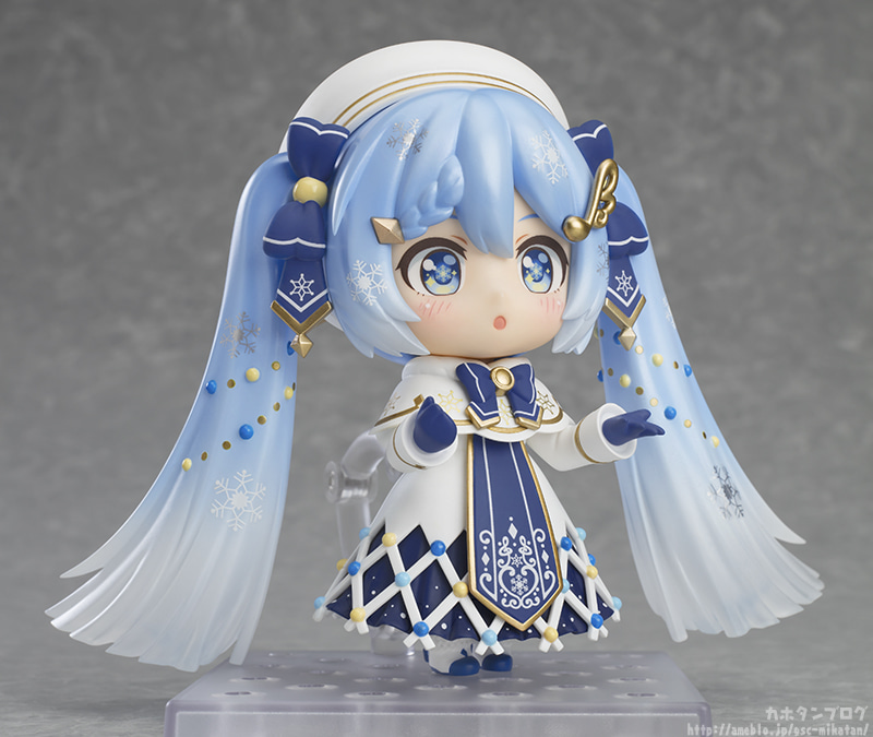 Snow Miku Nendoroid Preview -Glowing Snow Ver.-