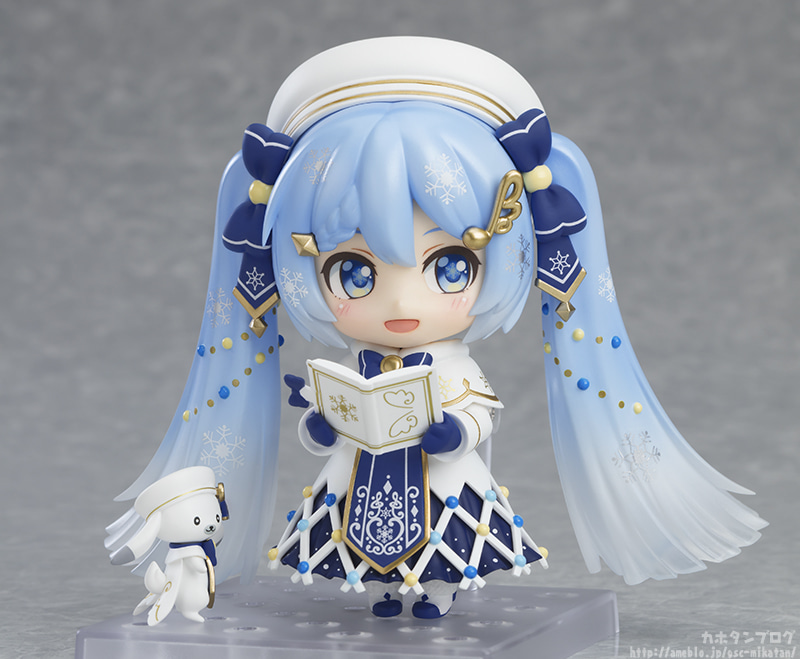 Snow Miku Nendoroid Preview -Glowing Snow Ver.-