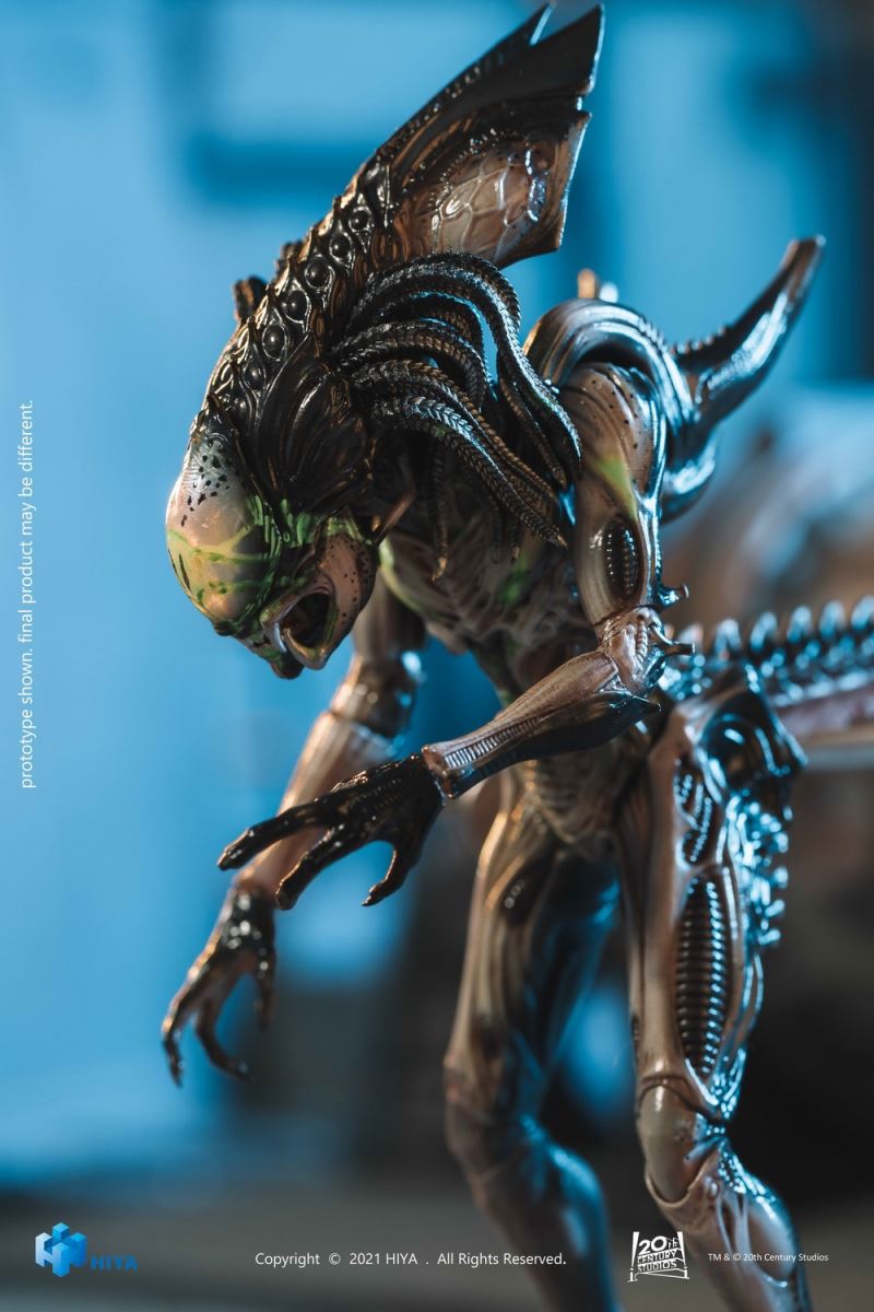 HIYA Extreme Mini Series 1/18 Alien vs. Predator 2 Battle Damaged Iron-Blooded Alien