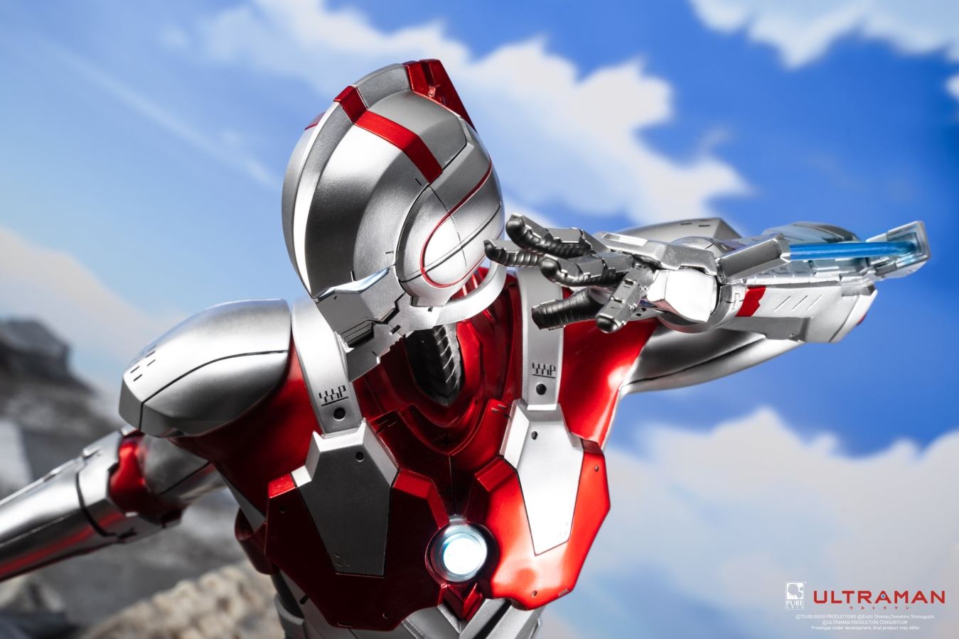 Ultraman VS Black King 1/4 Statue