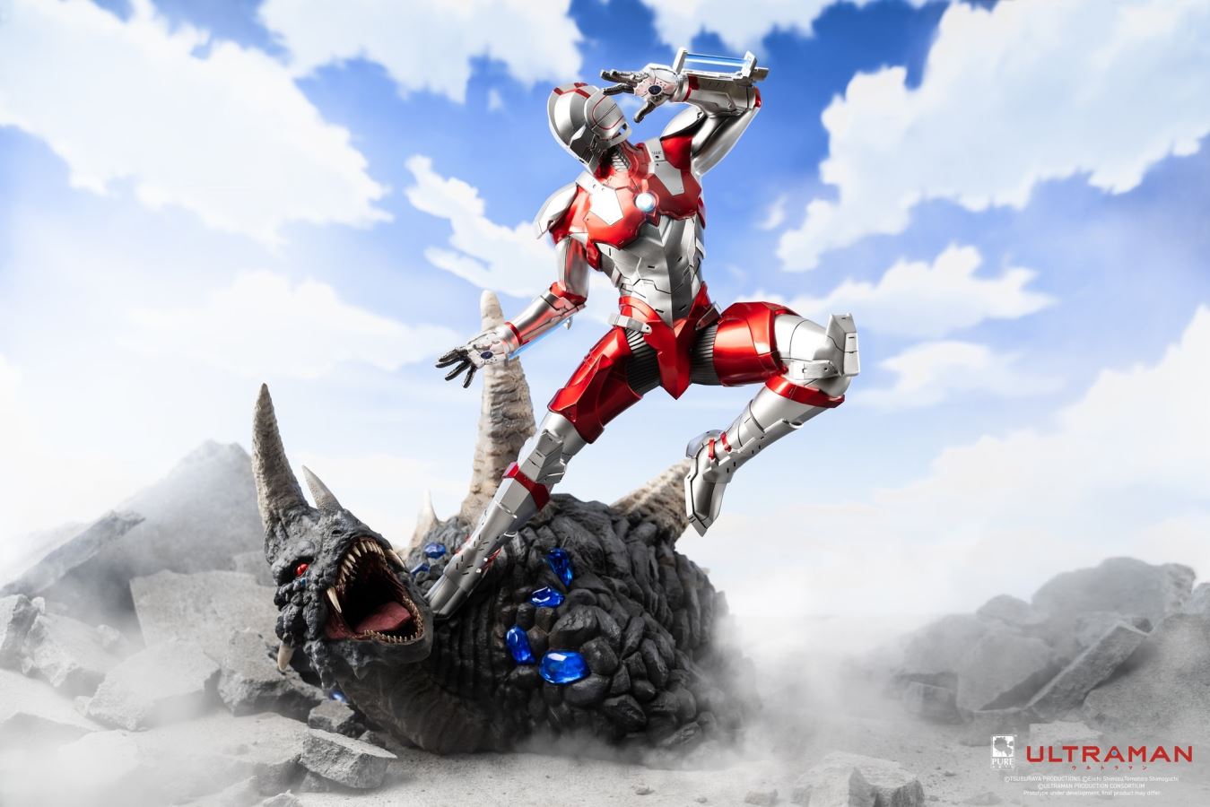 Ultraman VS Black King 1/4 Statue