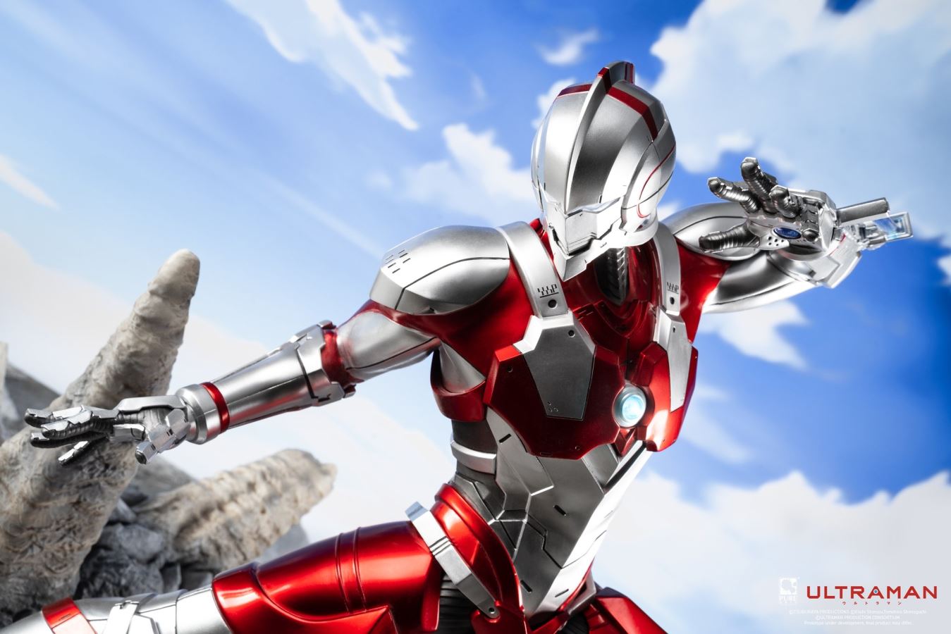 Ultraman VS Black King 1/4 Statue