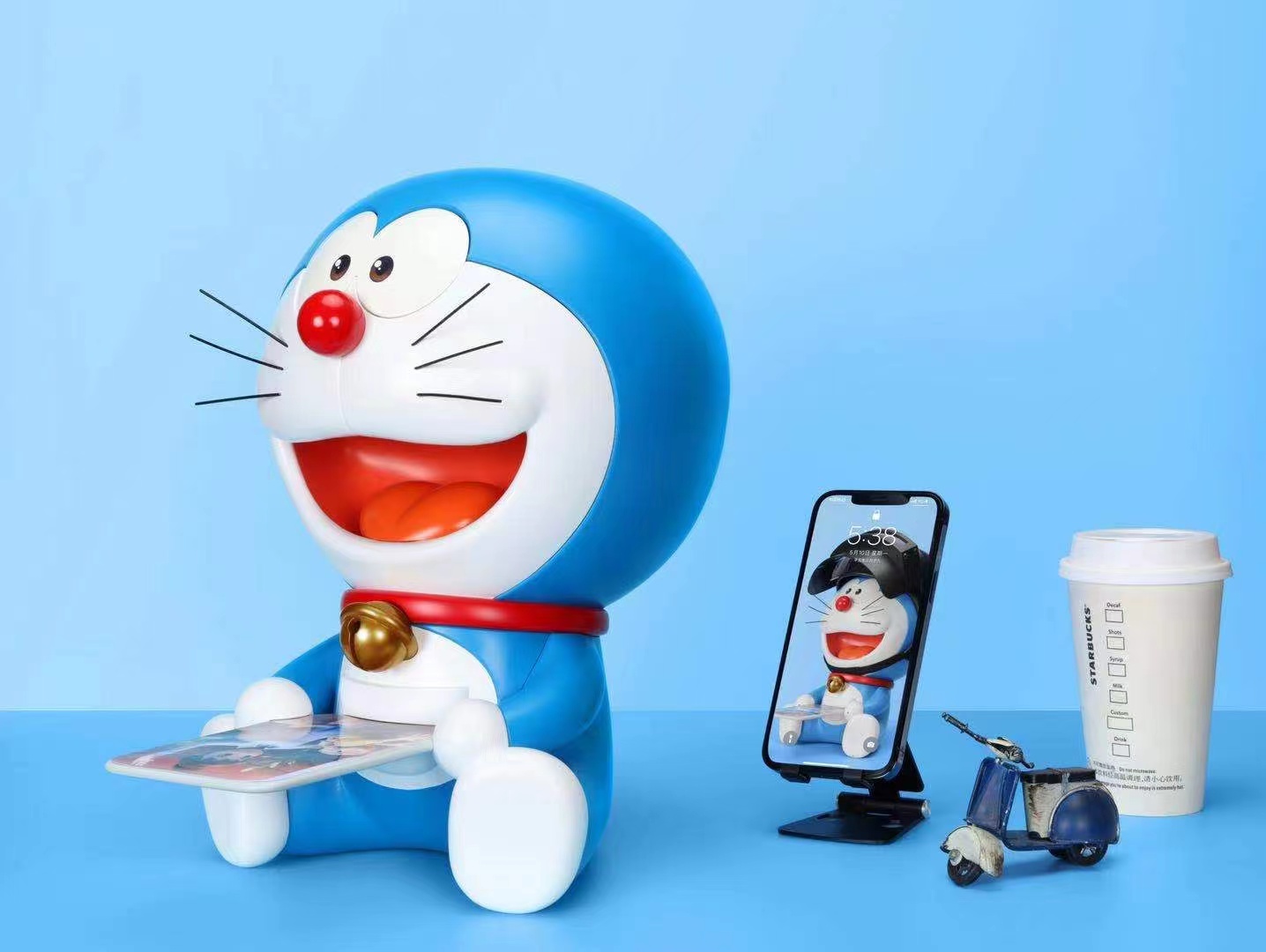 Doraemon wireless charging station