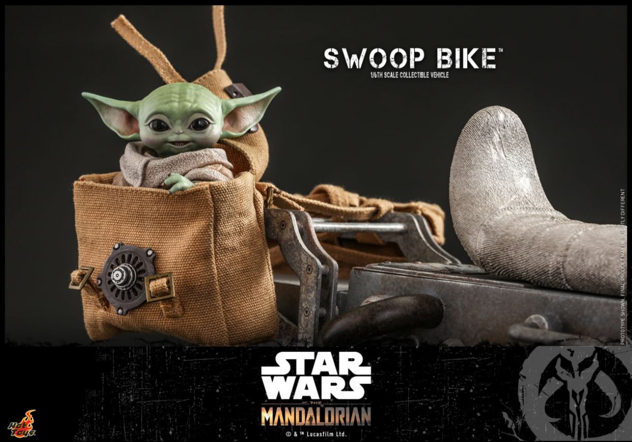 STAR WARS: THE MANDALORIAN™ SWOOP BIKE™ 1/6