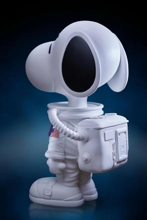 Snoopy Moon Landaing