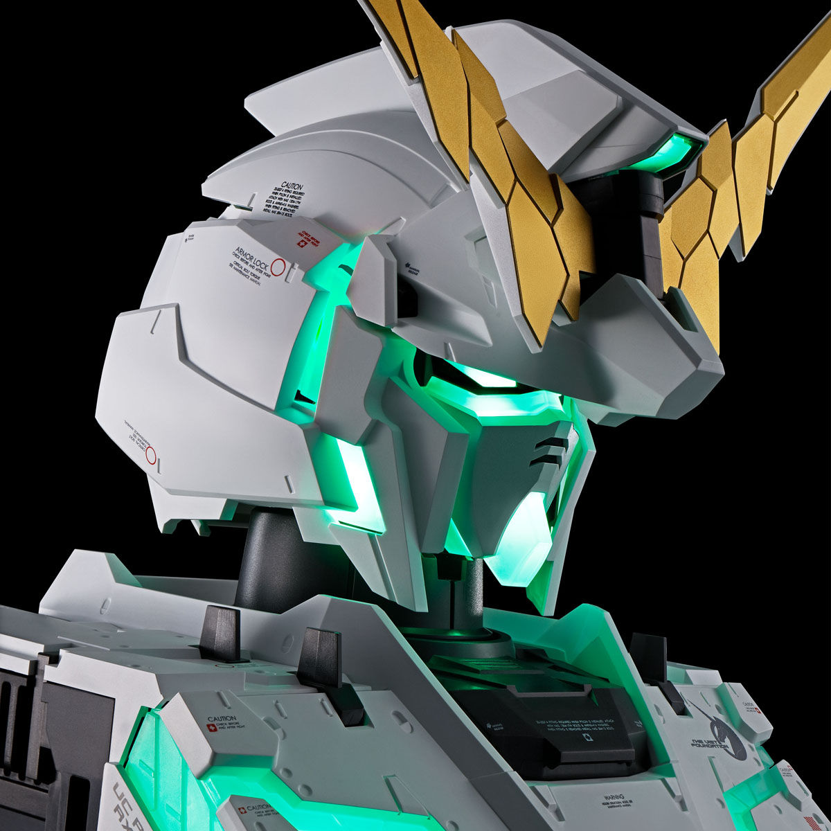 REAL EXPERIENCE MODEL RX-0 Unicorn Gundam (AUTO-TRANS edition)