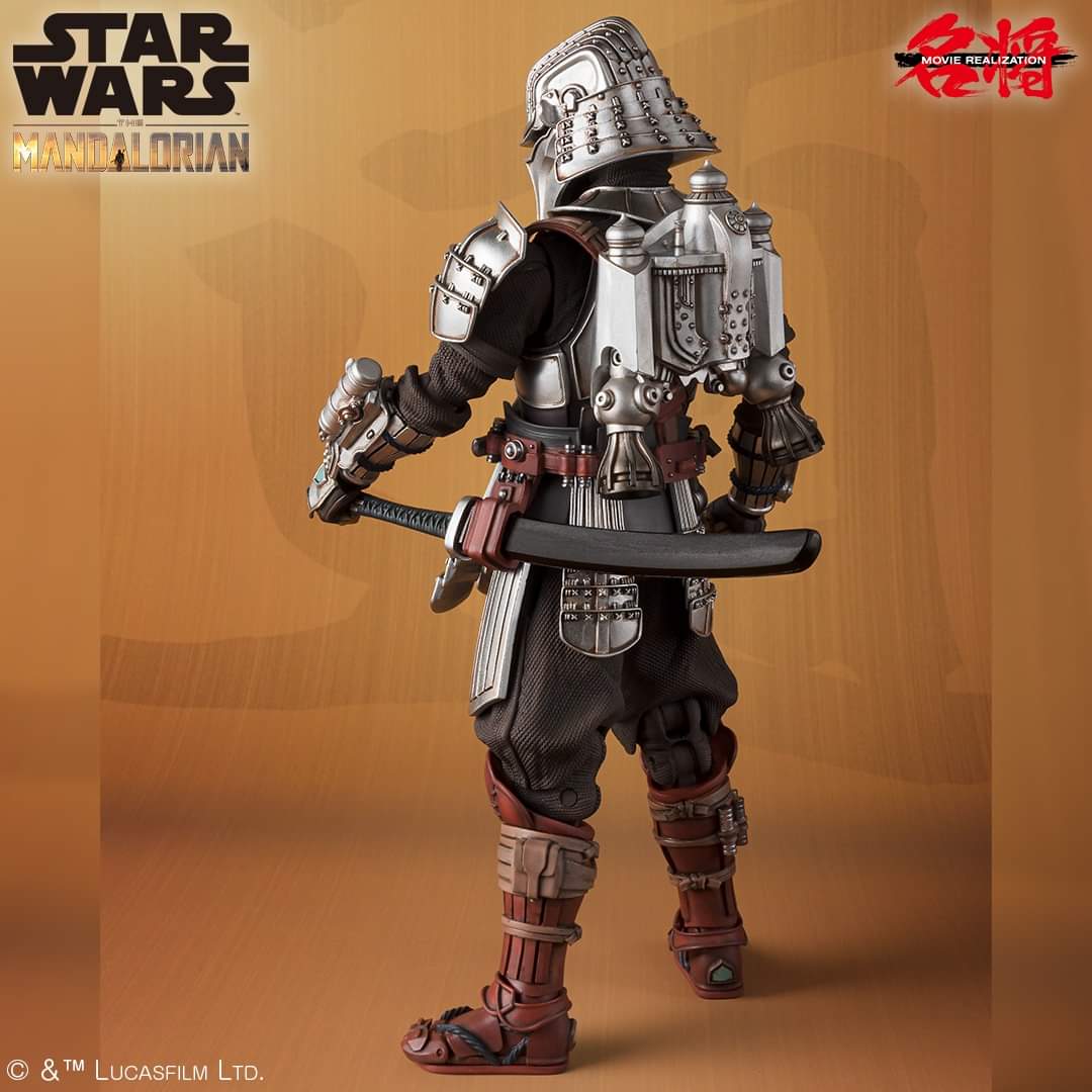 The Mandalorian - Star Wars Meisho Movie Realization Ronin Mandalorian in Beskar Armor with Grogu