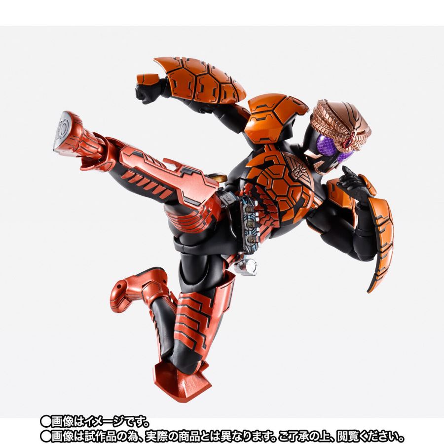SHFiguarts (true bone carving method) Kamen Rider OOO Brakawani combo