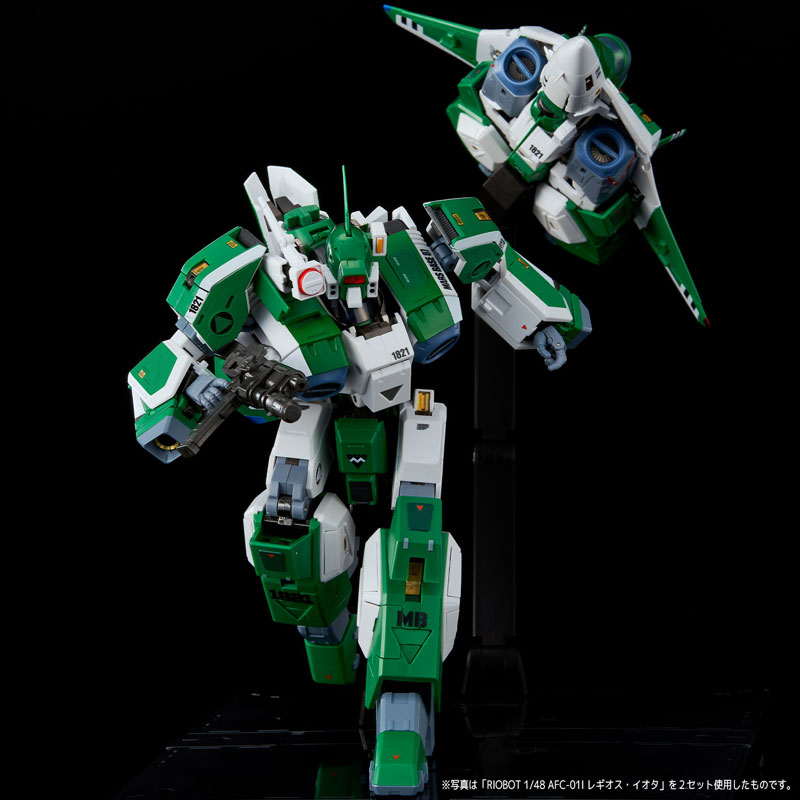 RIOBOT Genesis Climber Mospeada 1/48 AFC-01I Legioss Iota