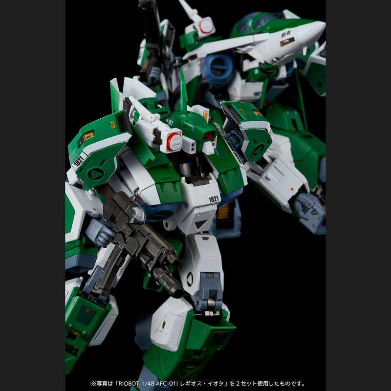 RIOBOT Genesis Climber Mospeada 1/48 AFC-01I Legioss Iota