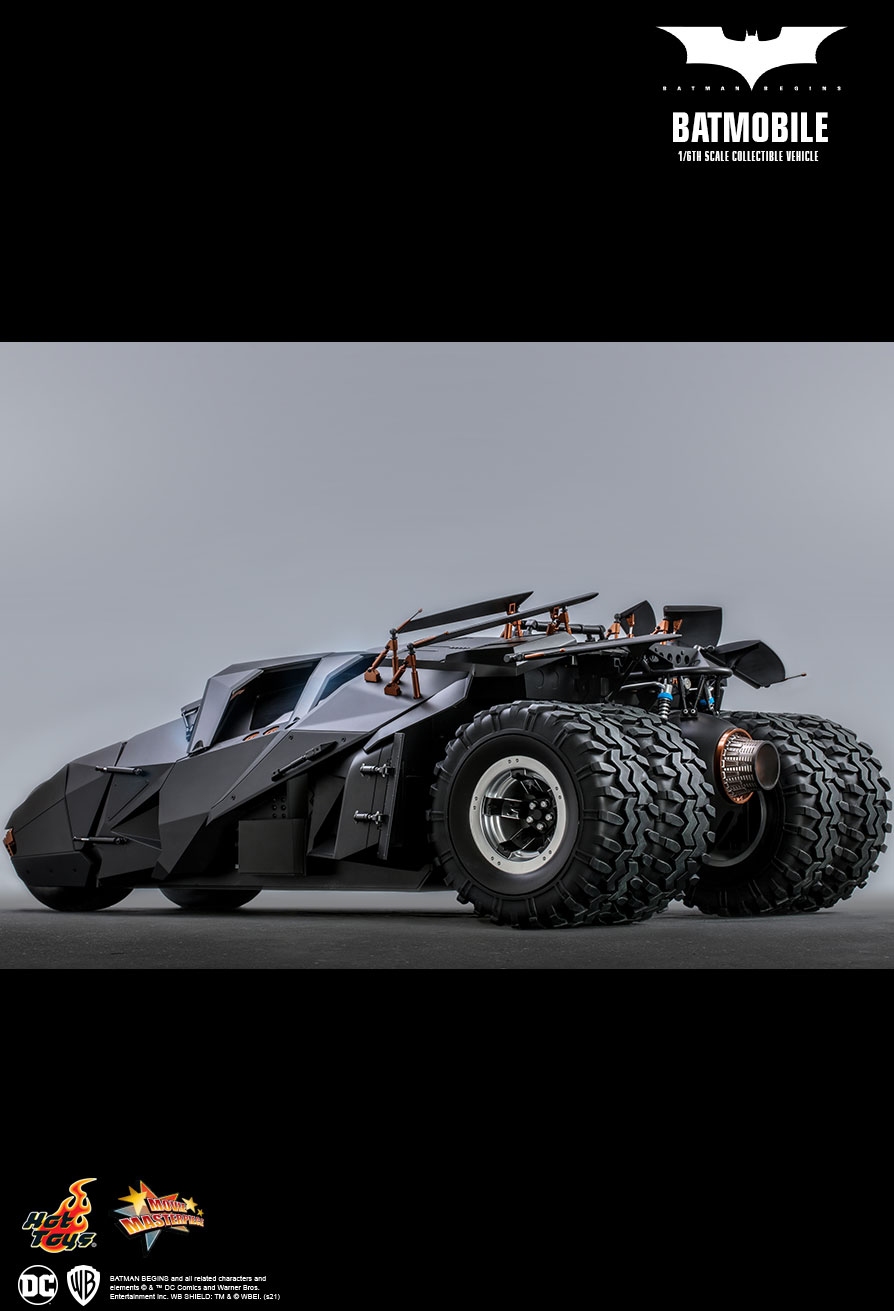BATMAN BEGINS BATMOBILE 1/6TH SCALE COLLECTIBLE VEHICLE