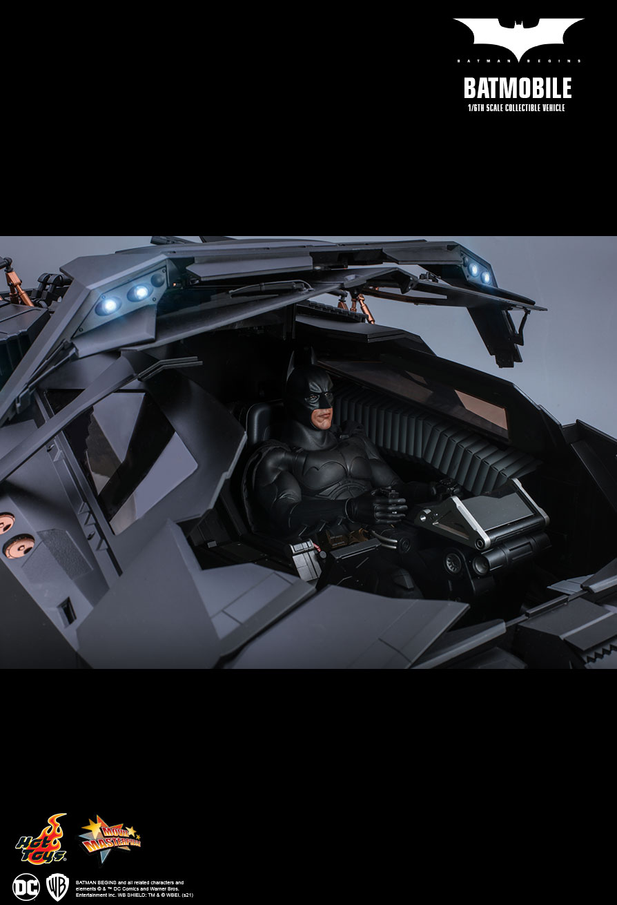 BATMAN BEGINS BATMOBILE 1/6TH SCALE COLLECTIBLE VEHICLE