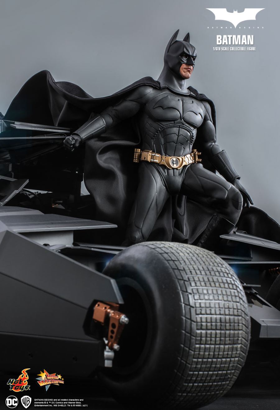 BATMAN BEGINS - BATMAN 1/6