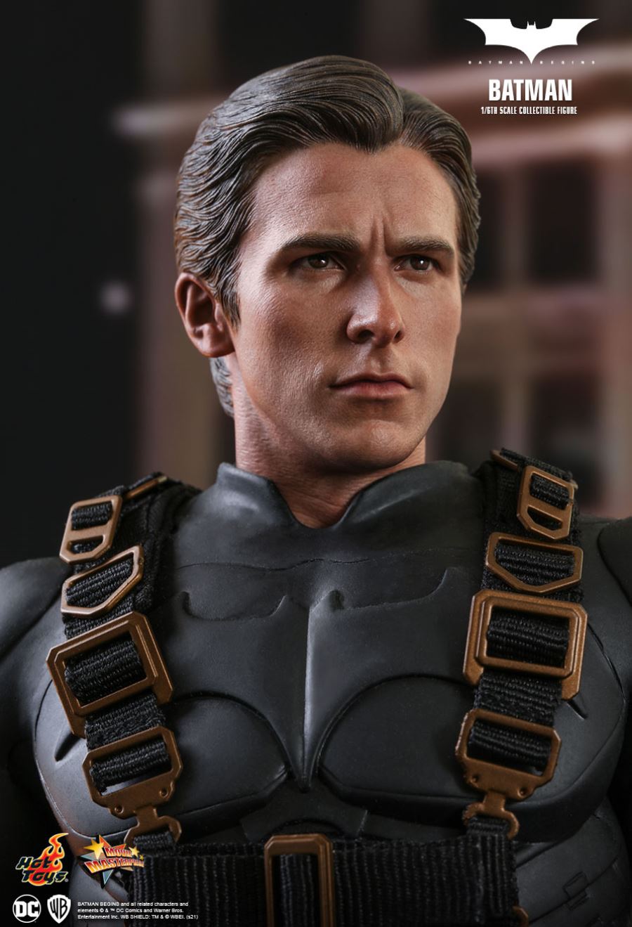 BATMAN BEGINS - BATMAN 1/6