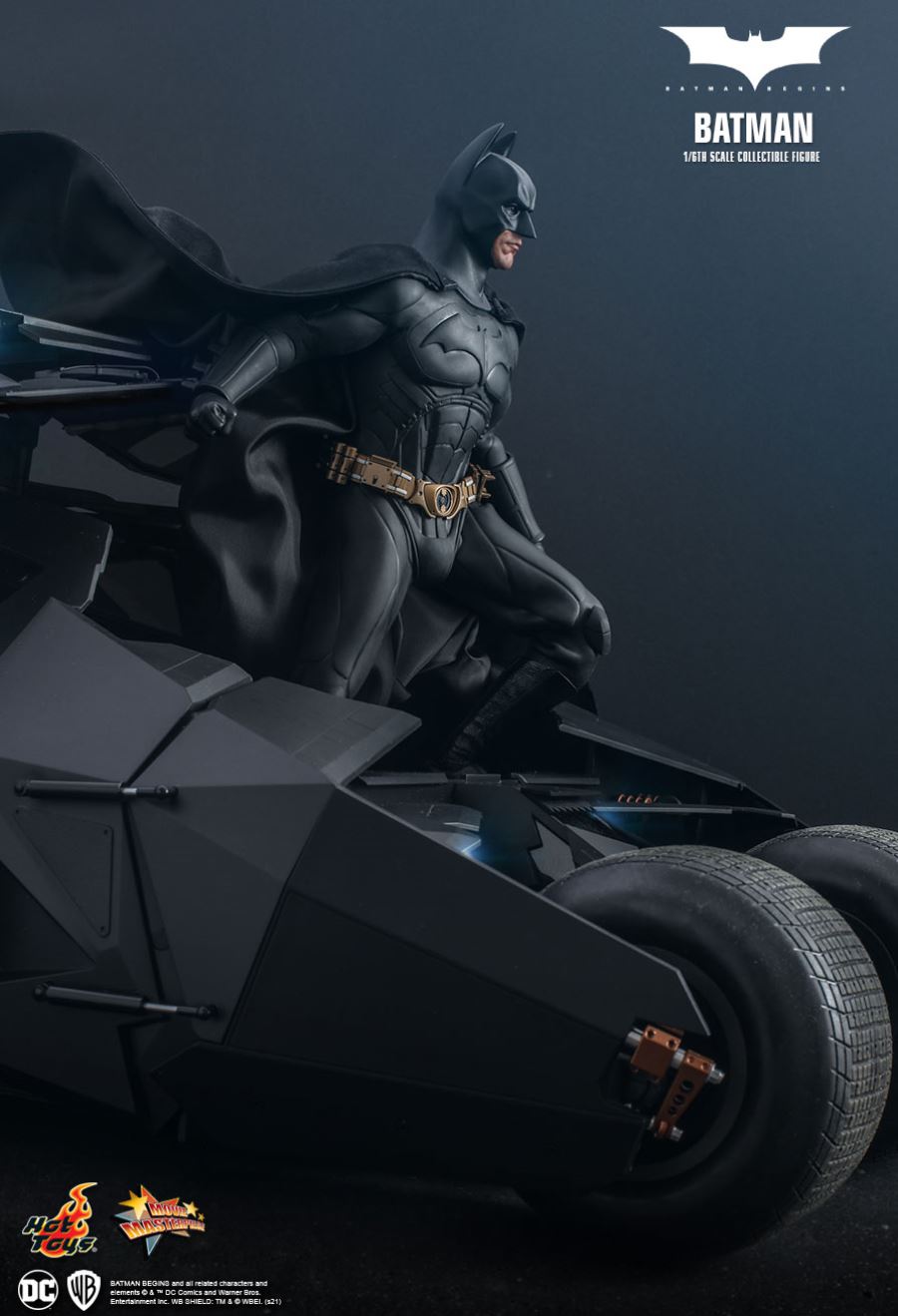 BATMAN BEGINS - BATMAN 1/6