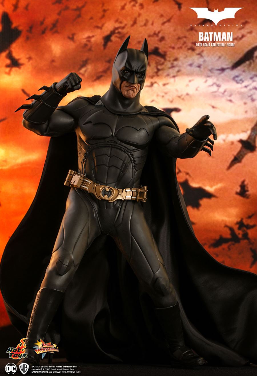 BATMAN BEGINS - BATMAN 1/6