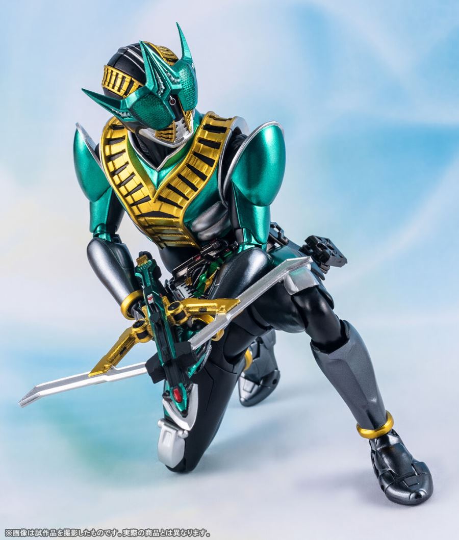 SHFiguarts Kamen Rider Zeronos Altair Form