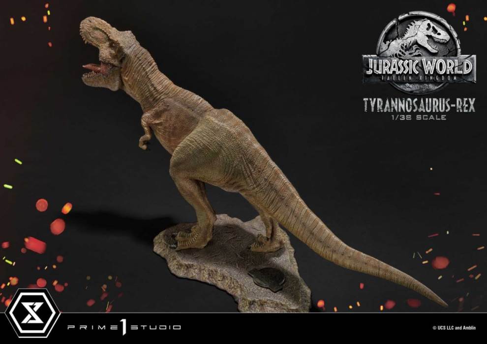 Jurassic World - TYRANNOSAURUS-REX 1/38