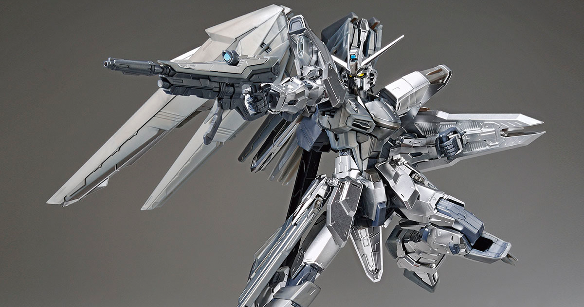 MG 1/100 Gundam Base limited edition Freedom Gundam Ver.2.0 [Silver coating]