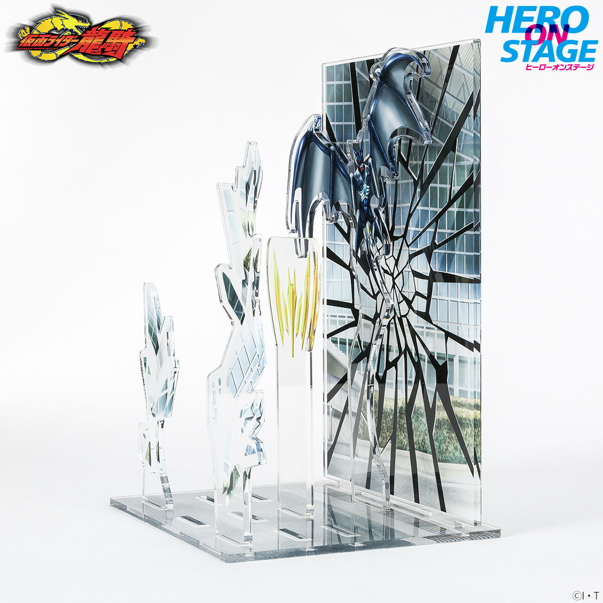 HERO ON STAGE Kamen Rider Ryuki Kamen Rider Night & Dark Wing