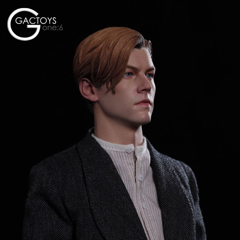 World Classic Movie Actor's Head Sculpture