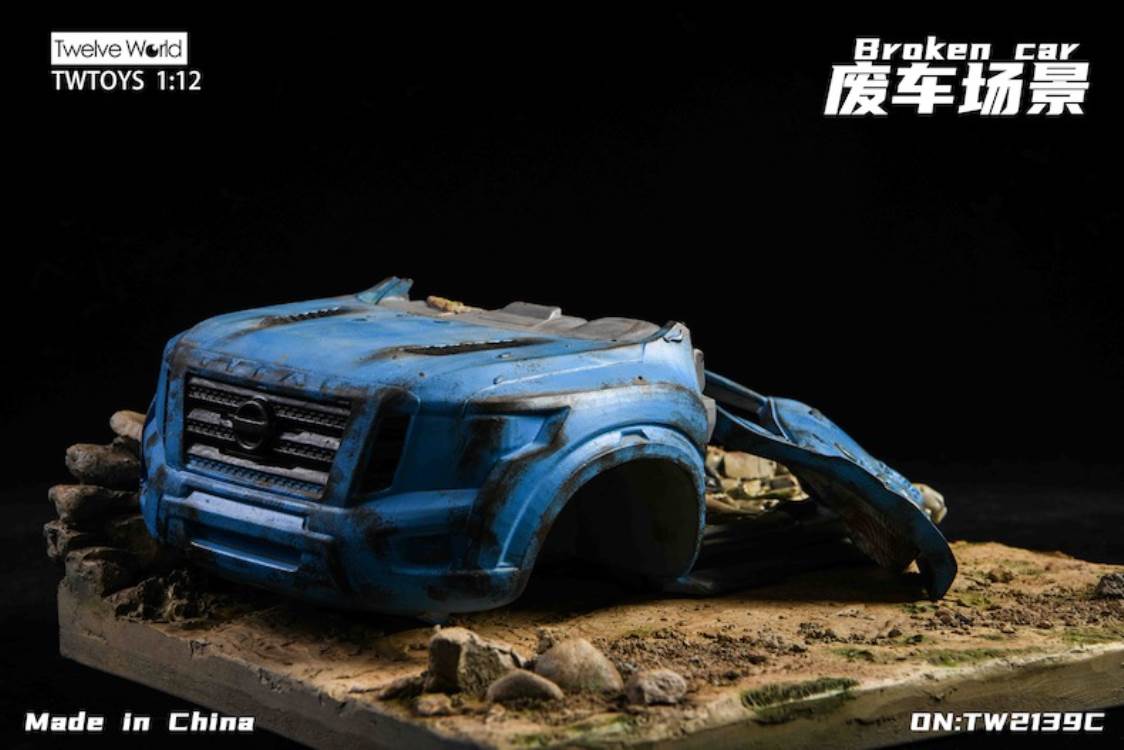 Scrap car scene floor model 1/12