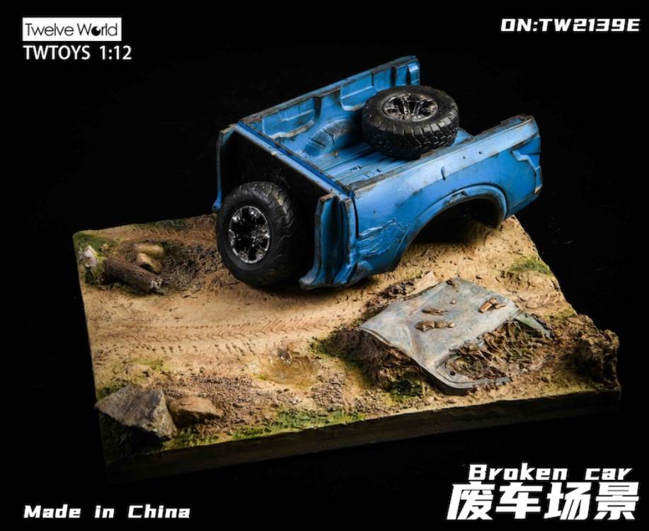 Scrap car scene floor model 1/12