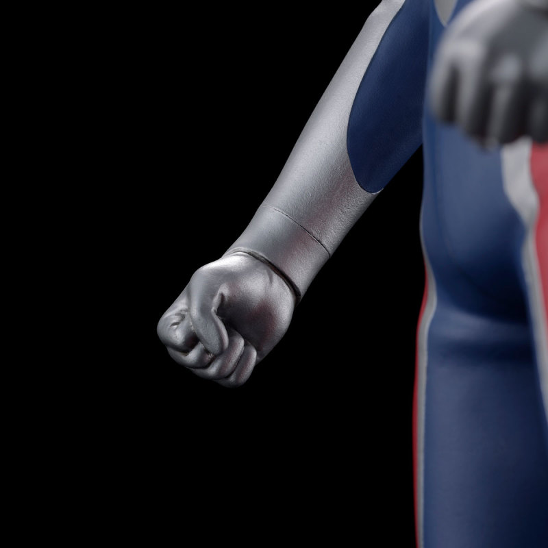 Ocean Hall Character Classics Ultraman Dyna